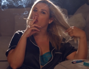 Smoking-Laura-SF-Exclusive